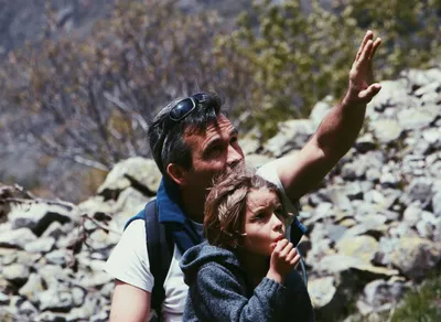 Trekking vs Hiking: What's the Real Difference? Find Out Now 🚶‍♂️🥾