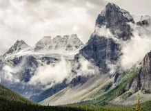 Discover the Thrilling World of Mountain Trekking and Unleash Your Adventurous Side!